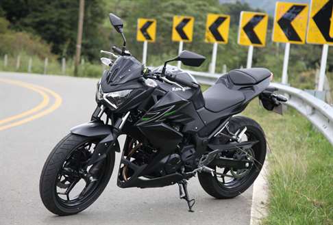 nova kawasaki z300 2015 2016