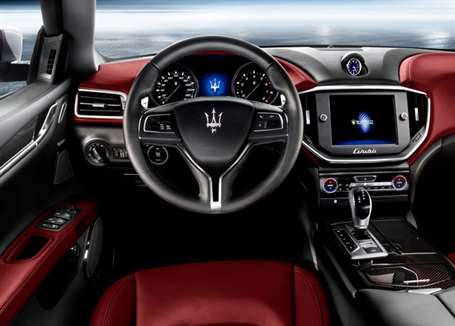 novo maserati ghibli 2014