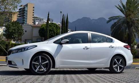 novo kia cerato 2017