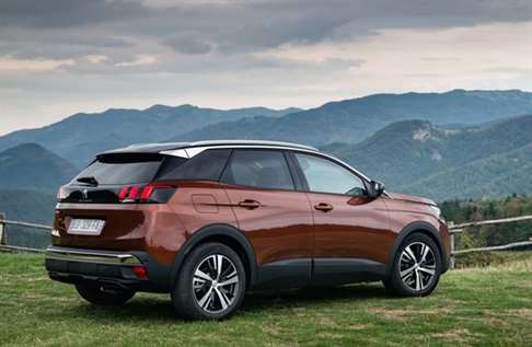 peugeot 3008 2018