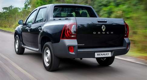 renault duster oroch express interior