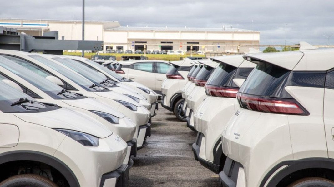Busca por carros elétricos usados cresce 71% no Brasil em 2026