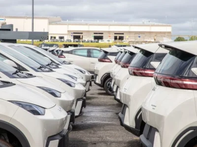 Busca por carros elétricos usados cresce 71% no Brasil em 2026