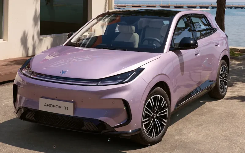 BAIC inicia operações no Brasil e se junta à crescente eletrificação automotiva