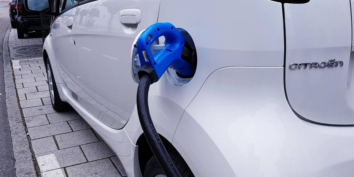 Emova Easy: o carro elétrico mais barato do Brasil a partir de R$ 69.990