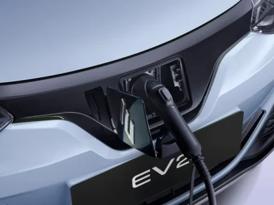 Emova Easy é o carro elétrico mais acessível do Brasil a R$ 69.990