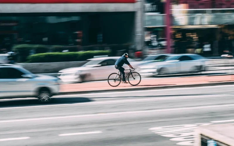Revisão gratuita de bicicletas na Praça do Ciclista durante Maio Amarelo