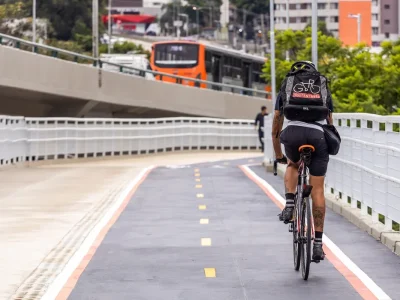 Ciclovias e parques de São Paulo promovem aumento na prática de ciclismo