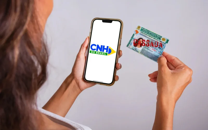 Reabilitação da CNH cassada exige curso em CFC, não no app CNH do Brasil