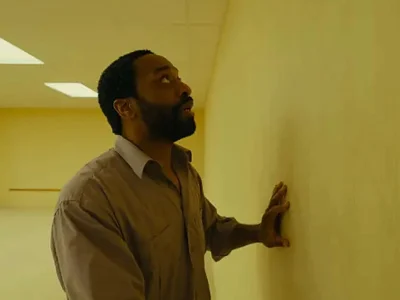 Backrooms ganha versão estendida e retorna aos cinemas brasileiros em julho