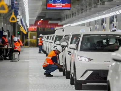 Governo reabre cota de importação de veículos elétricos e gera polêmica