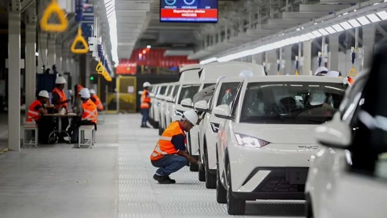 Governo reabre cota de importação de veículos elétricos e gera polêmica