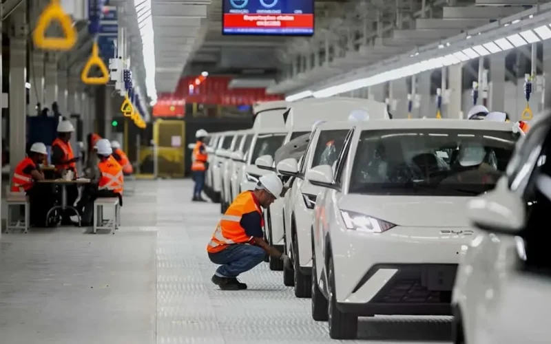 Governo reabre cota de importação de veículos elétricos e gera polêmica