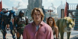 Elenco de Mestres do Universo se apresenta no Brasil com Nicholas Galitzine e Camila Mendes