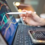 Otimismo de 70% entre profissionais de marketing digital aponta para crescimento no Brasil