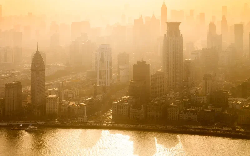 Expansão de veículos elétricos na China evita 262 mil mortes prematuras
