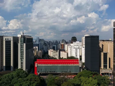 Heineken fornece energia renovável para o MASP e promove sustentabilidade cultural