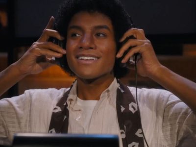 Briga em cinema marca a estreia do filme sobre Michael Jackson no Brasil