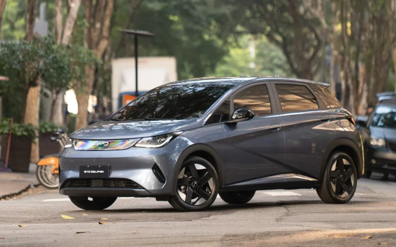 Governo renova isenção para importação de veículos elétricos até 2026