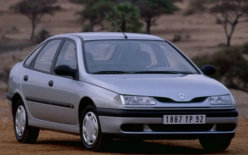 Renault Laguna: um sedã moderno que falhou no Brasil