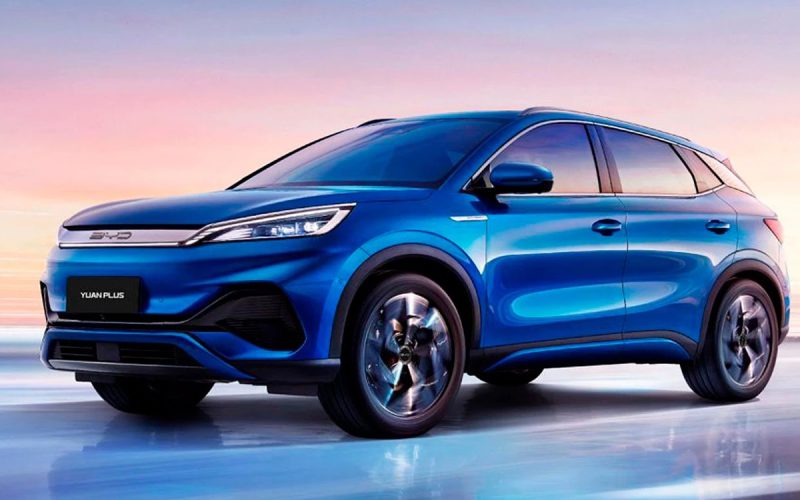 BYD supera Tracker e impulsiona vendas de elétricos, acendendo sinal vermelho para concorrentes no mercado automotivo
