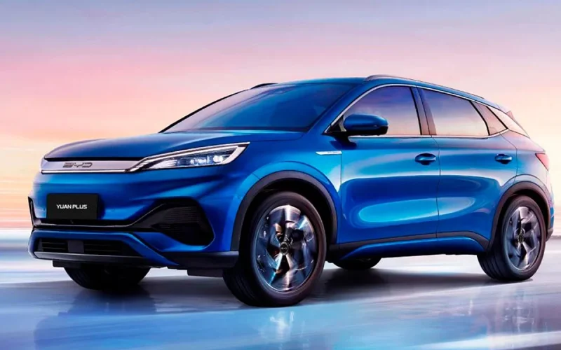 BYD supera Tracker e impulsiona vendas de elétricos, acendendo sinal vermelho para concorrentes no mercado automotivo