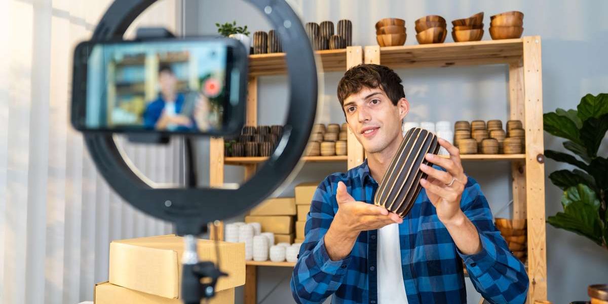 Marketing digital impulsiona crescimento de pequenas e médias empresas em 2026