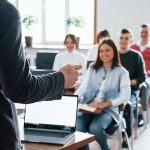 Universidades no Brasil ampliam cursos de Inteligência Artificial para o mercado