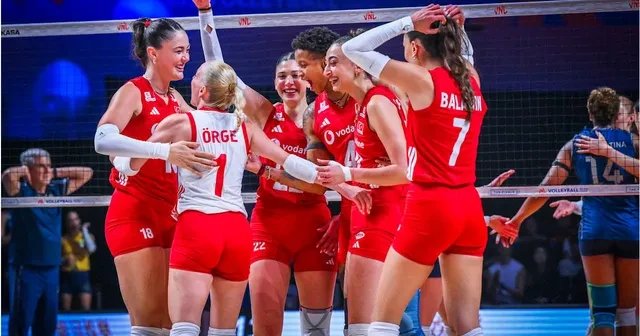 Brasil é vice-campeão da VNL feminina 2026 ao perder para a Turquia