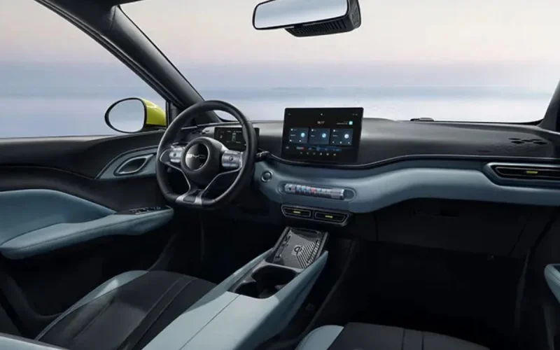 O hatch de R$ 119.990 lidera as preferências no segmento de carros elétricos do Move Brasil