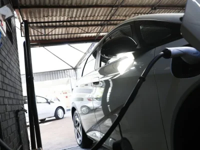 BYD Dolphin Mini se destaca como o terceiro carro mais vendido no RS em 2026