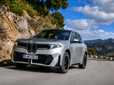BMW iX3 se destaca com 570 km de autonomia e lidera elétricos no Brasil