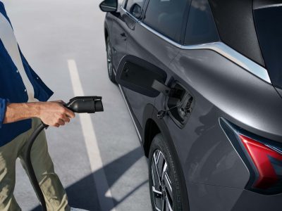 Chevrolet Captiva EV oferece economia de até R$ 17.890 em comparação com GAC Aion ES e MG S5