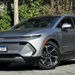 Chevrolet Equinox EV esgotado no Brasil sem previsão de retorno ao mercado