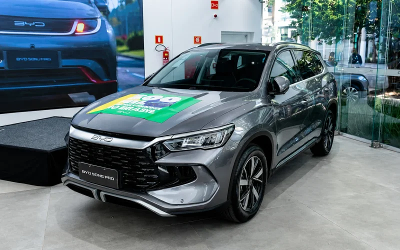 BYD Brasil atinge 300 mil veículos vendidos e consolida liderança no mercado elétrico