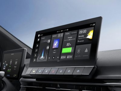 Novo hatch elétrico por R$ 129.990 supera BYD Dolphin em autonomia e preço competitivo
