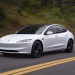 Tesla inicia operações no Uruguai, fortalecendo presença na América Latina
