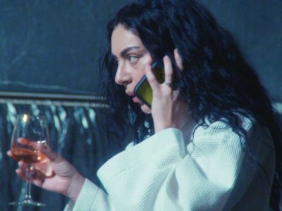 The Moment, filme de Charli xcx, estreia nos cinemas brasileiros em fevereiro