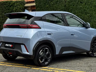 BYD Dolphin Mini se torna o carro elétrico mais vendido do Brasil em 2026