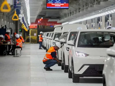 Vendas de carros eletrificados no Brasil crescem 125% no primeiro semestre de 2026