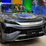 BYD inicia estoque do Song Pro flex e intensifica concorrência com Haval H6 e Corolla Cross no mercado de carros elétricos e híbridos