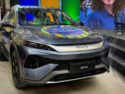 BYD inicia estoque do Song Pro flex e intensifica concorrência com Haval H6 e Corolla Cross no mercado de carros elétricos e híbridos