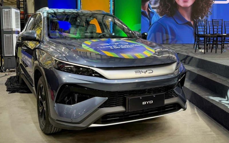 BYD inicia estoque do Song Pro flex e intensifica concorrência com Haval H6 e Corolla Cross no mercado de carros elétricos e híbridos