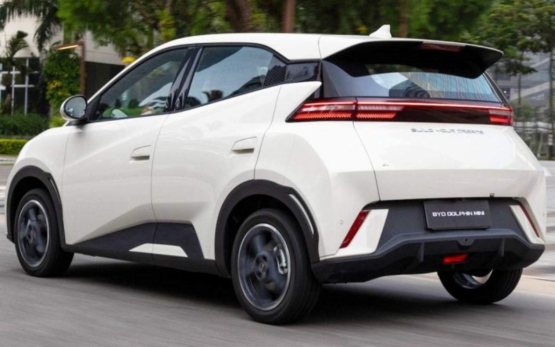 BYD Dolphin Mini se transforma e alcança autonomia superior a 300 km por carga