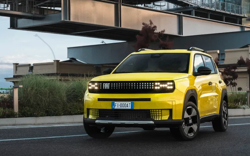 Fiat Argo X dará origem a novos Pulse, Fastback, Strada e Mobi até 2028