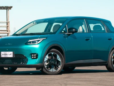 GAC Aion UT se destaca com 659 emplacamentos e cresce no mercado elétrico brasileiro