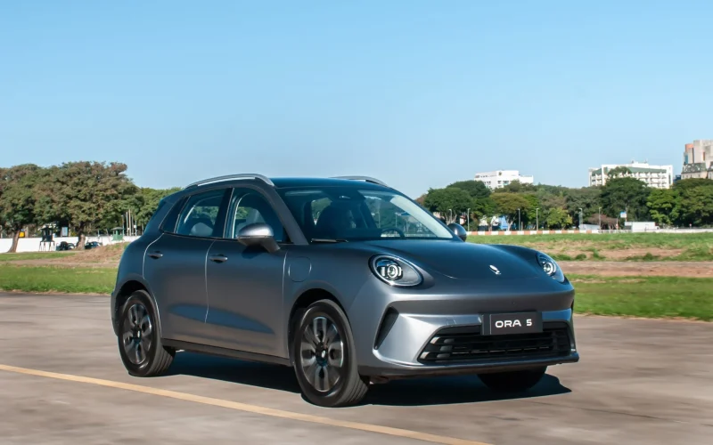 GWM Ora 5 desafia SUVs a combustão com preço de R$ 159.900 e desempenho superior