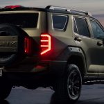 Tank 400: SUV híbrido da GWM com 408 cv e 100 km de autonomia elétrica em 2026