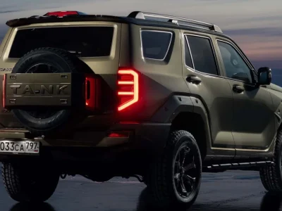 Tank 400: SUV híbrido da GWM com 408 cv e 100 km de autonomia elétrica em 2026