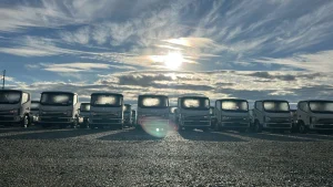 Jac Caminhões inicia operações no Brasil com modelo leve de 9,7 toneladas